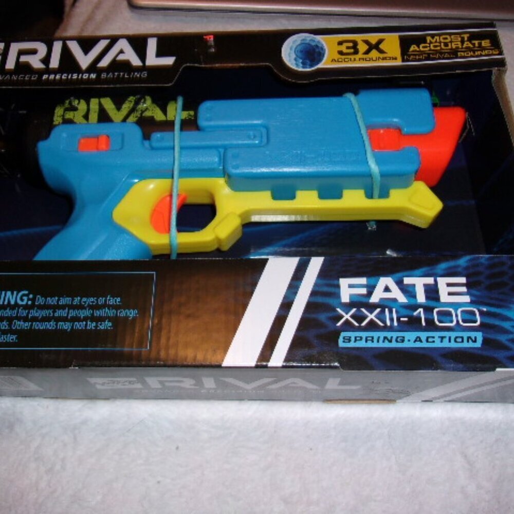 NERF Rival Fate XXII-100 Blaster new